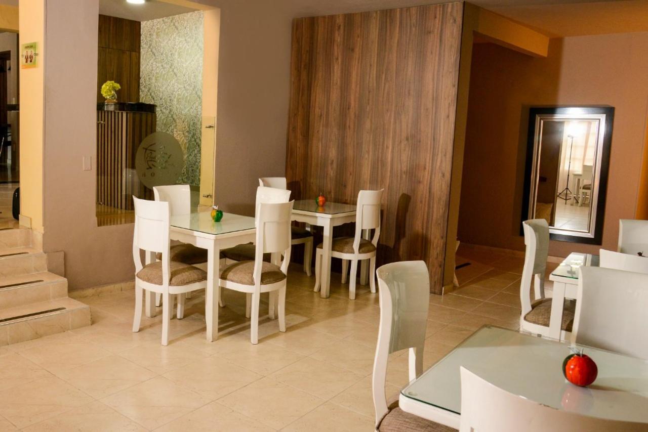 Hotel Prado 34 West Букараманга Екстериор снимка