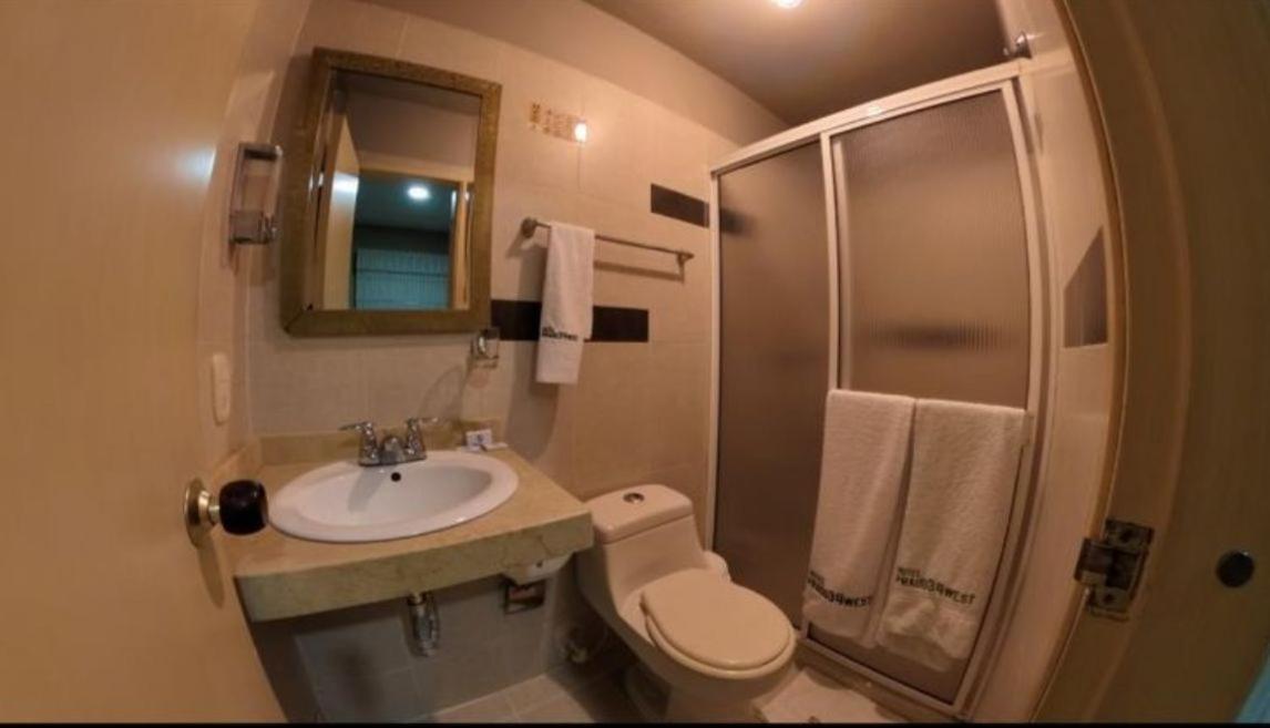 Hotel Prado 34 West Букараманга Екстериор снимка